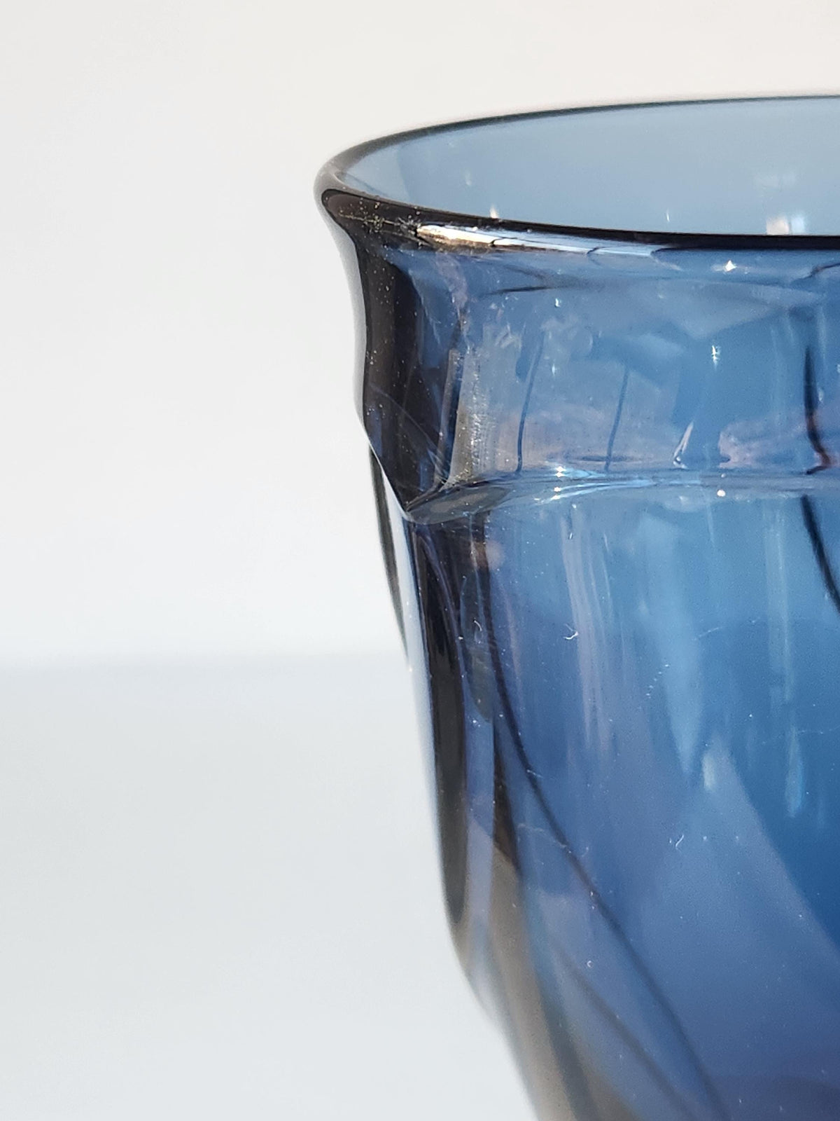 Noritake Sweet Swirl 7 3/8" Stemmed Water Goblets Midnight Dark Blue Set of Six