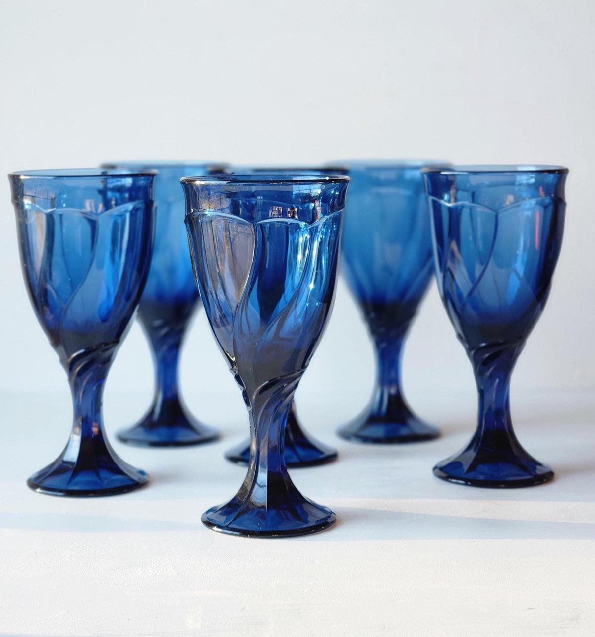 Noritake Sweet Swirl 7 3/8" Stemmed Water Goblets Midnight Dark Blue Set of Six
