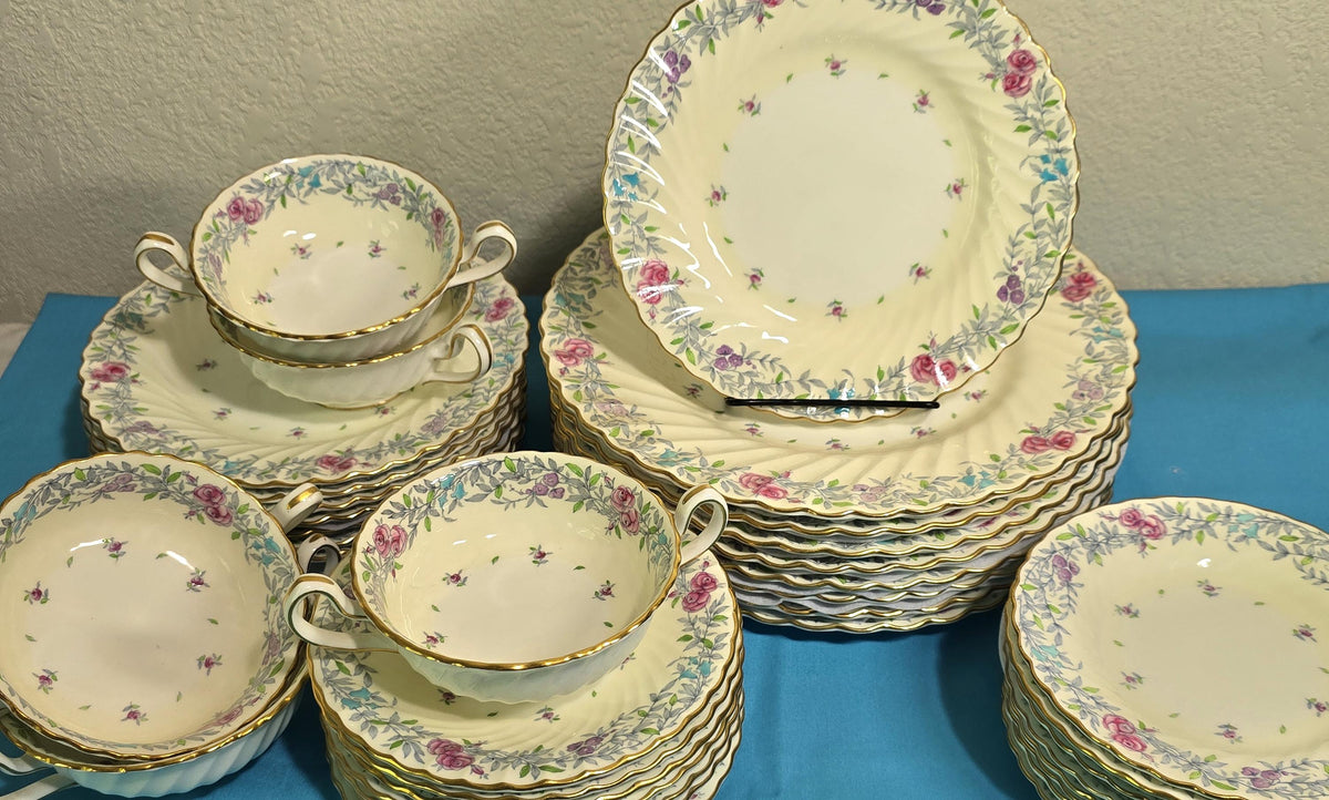 MINTONS "Printemps" Vintage Dinner Set, c.1941