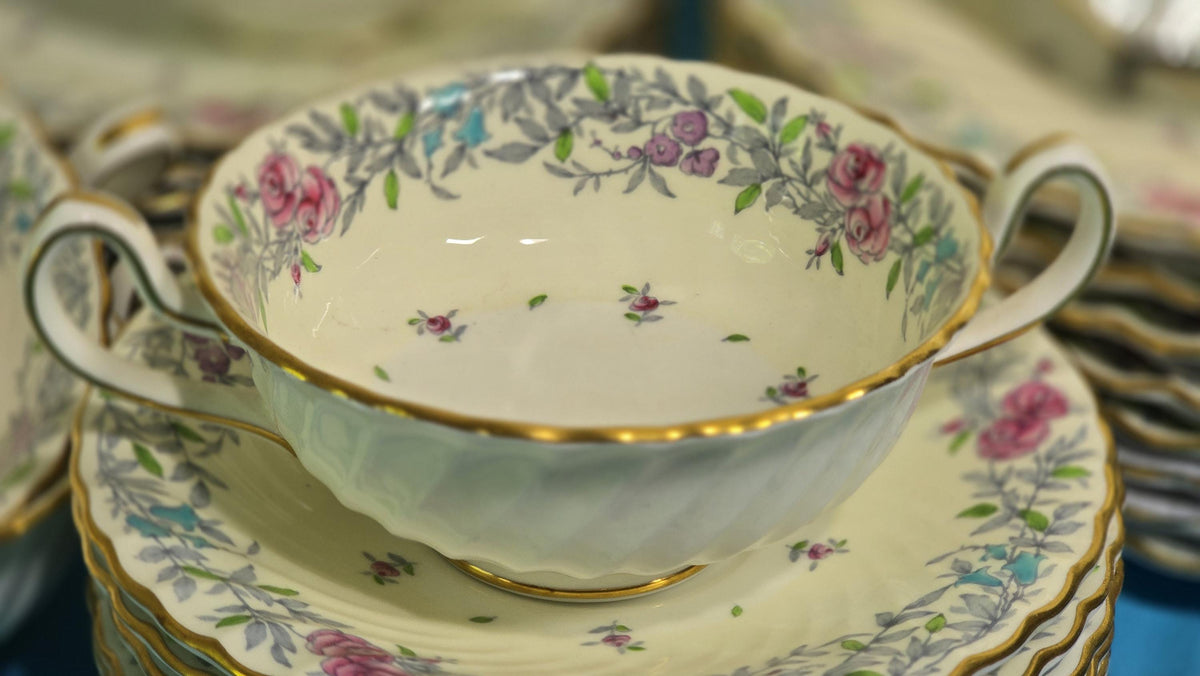 MINTONS "Printemps" Vintage Dinner Set, c.1941